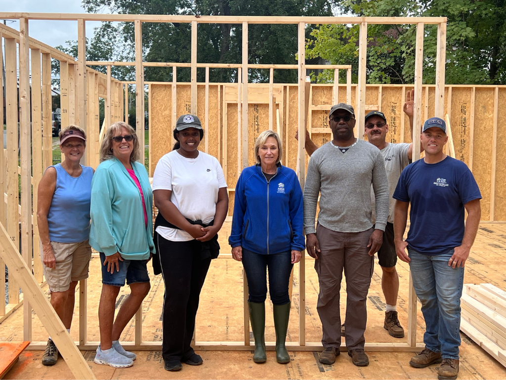 Habitat for Humanity Build Volunteers